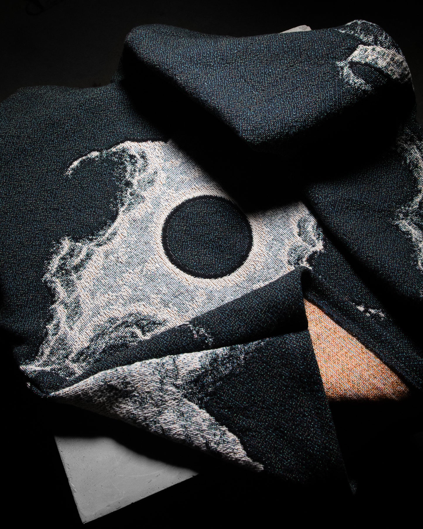 ECLIPSE / Full Woven Crewneck