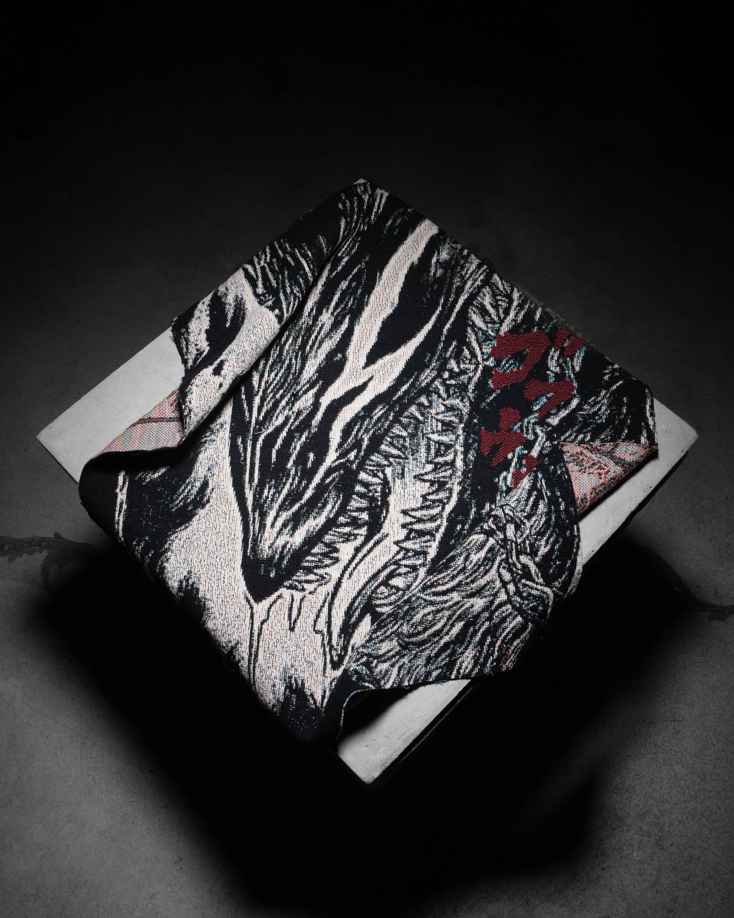 DARKNESS / Soft Oversized (12oz)